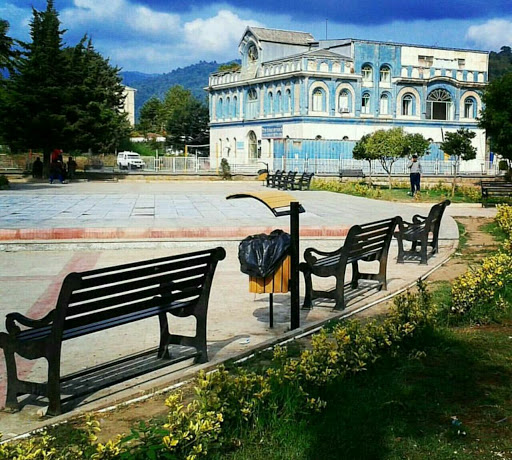 کاخ سردار امجد تالشی